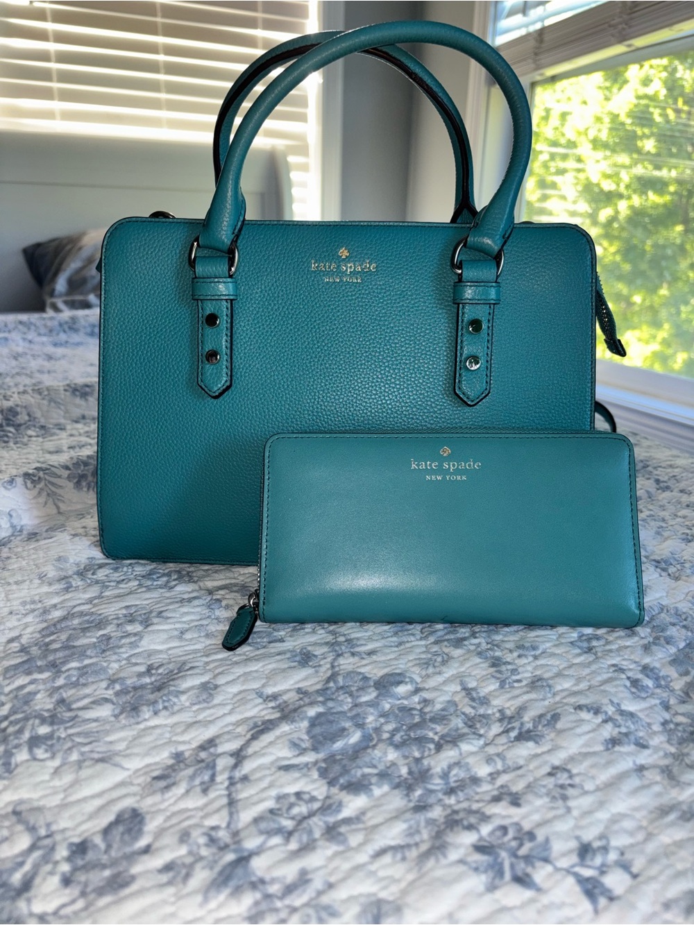 kate spade Mulberry Street Lise Satche & Coordinated Smooth Leather Bitsy Wallet
